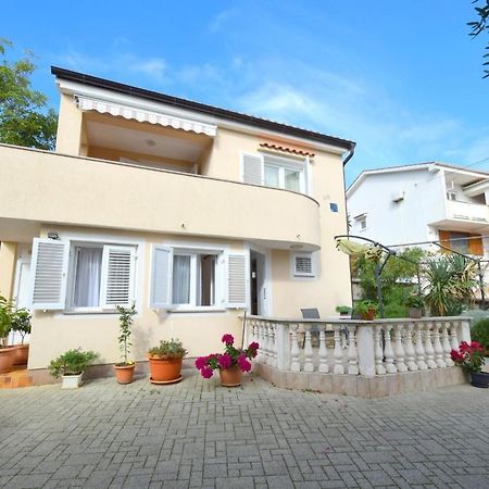 Apartments Julia Čižići Εξωτερικό φωτογραφία