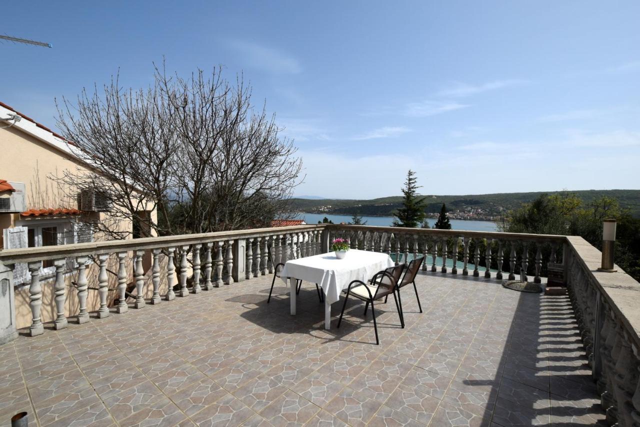 Apartments Julia Čižići Εξωτερικό φωτογραφία